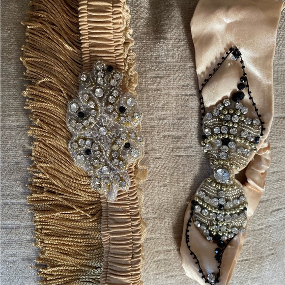 Gold & Black Women’s Flapper Dress - Picture 6 of 8